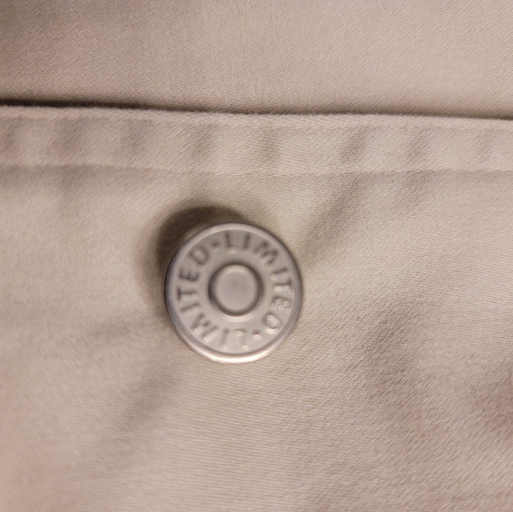 The Limited Stretch Cream Size Small - Picture 5 of 5